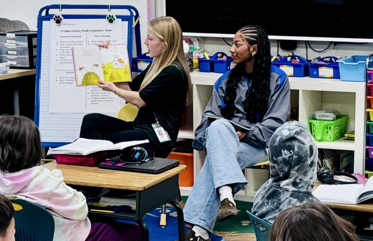 Clemens Softball team
