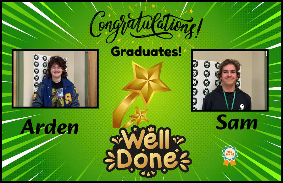 two students pose for picture 