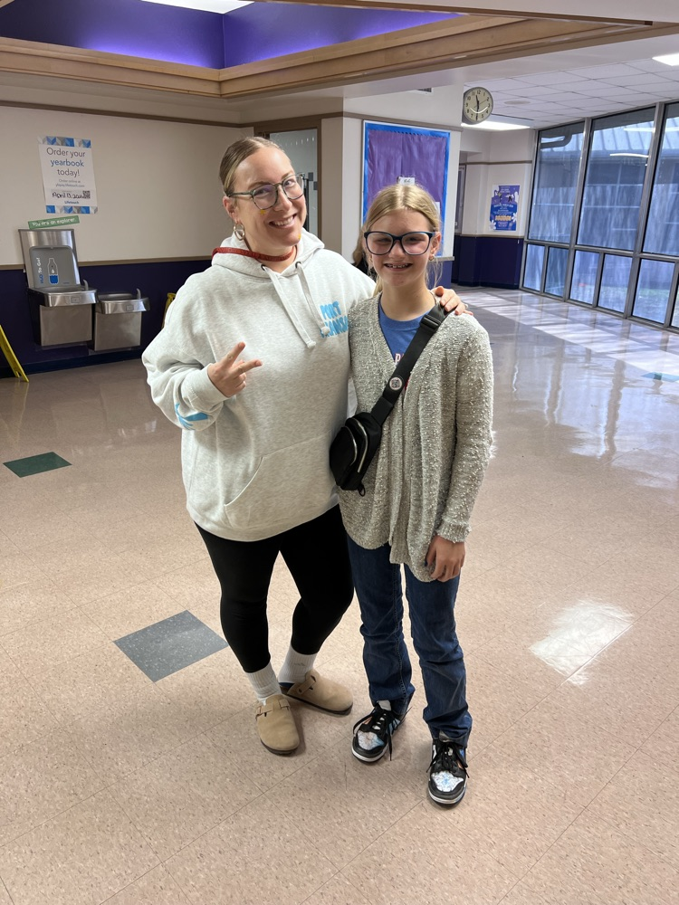 Mrs. Ramos dressed like a student and that student dressed like Mrs. Ramos