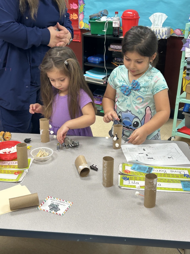 Families and students participating in STEAM Night