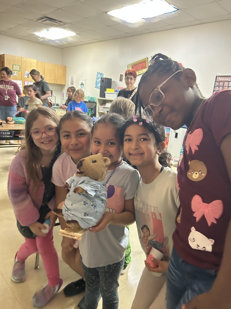 Families and students participating in STEAM Night