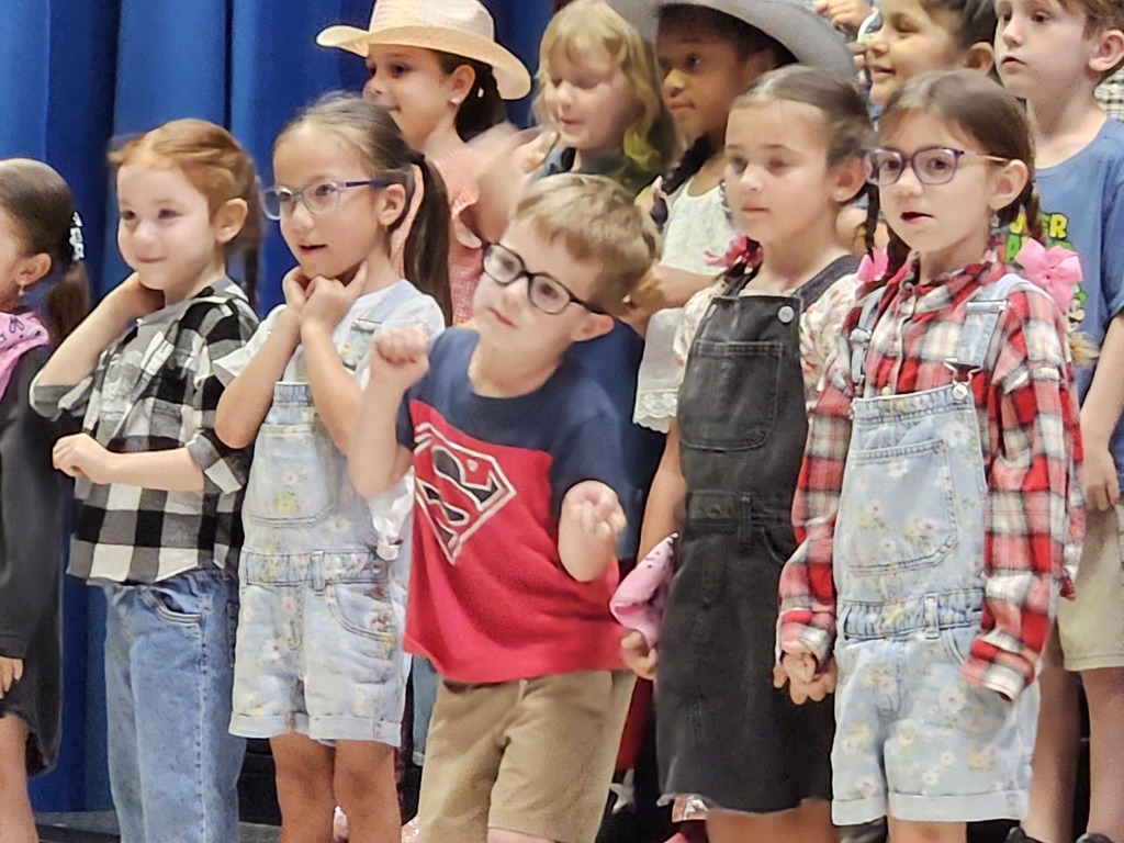 On the Farm with Kindergarten