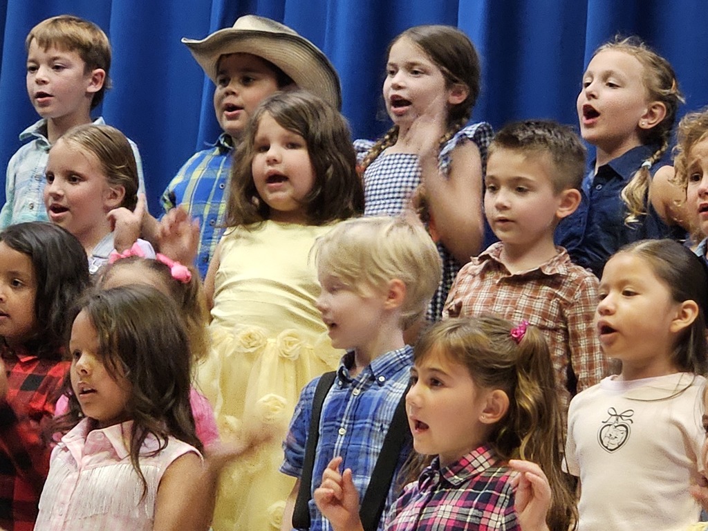 On the Farm with Kindergarten