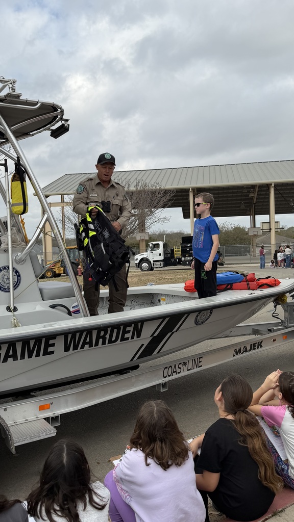 Grizzlies exploring Career Day at Green Valley