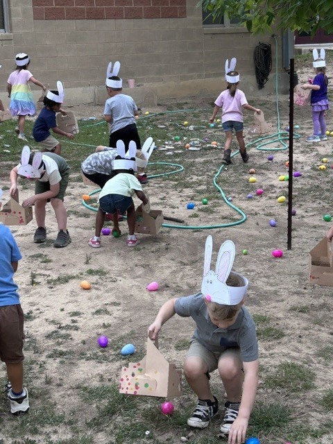PreK Grizzlies hunting for eggs