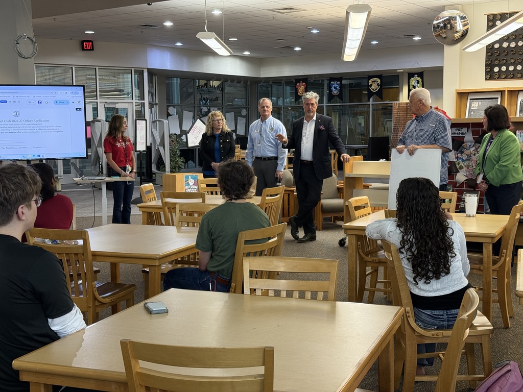 Randolph Metrocom Rotary president Jason Barger thanks the Steele HS Interact members for their service.