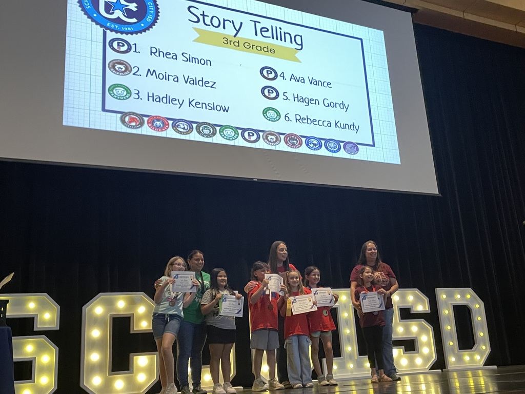 UIL Scholars receiving their awards at the UIL Meet this past Saturday.