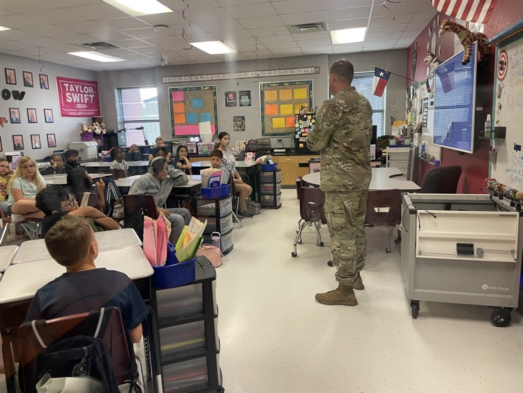 Military career discussion with student students in a classroom