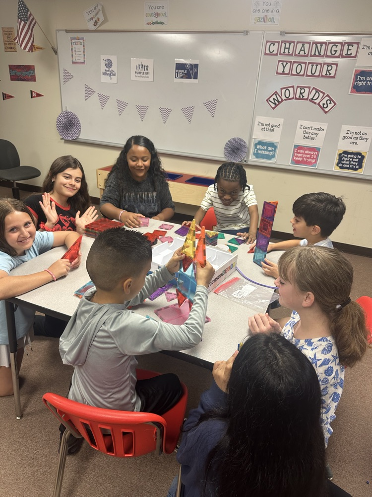 older students mentoring younger students