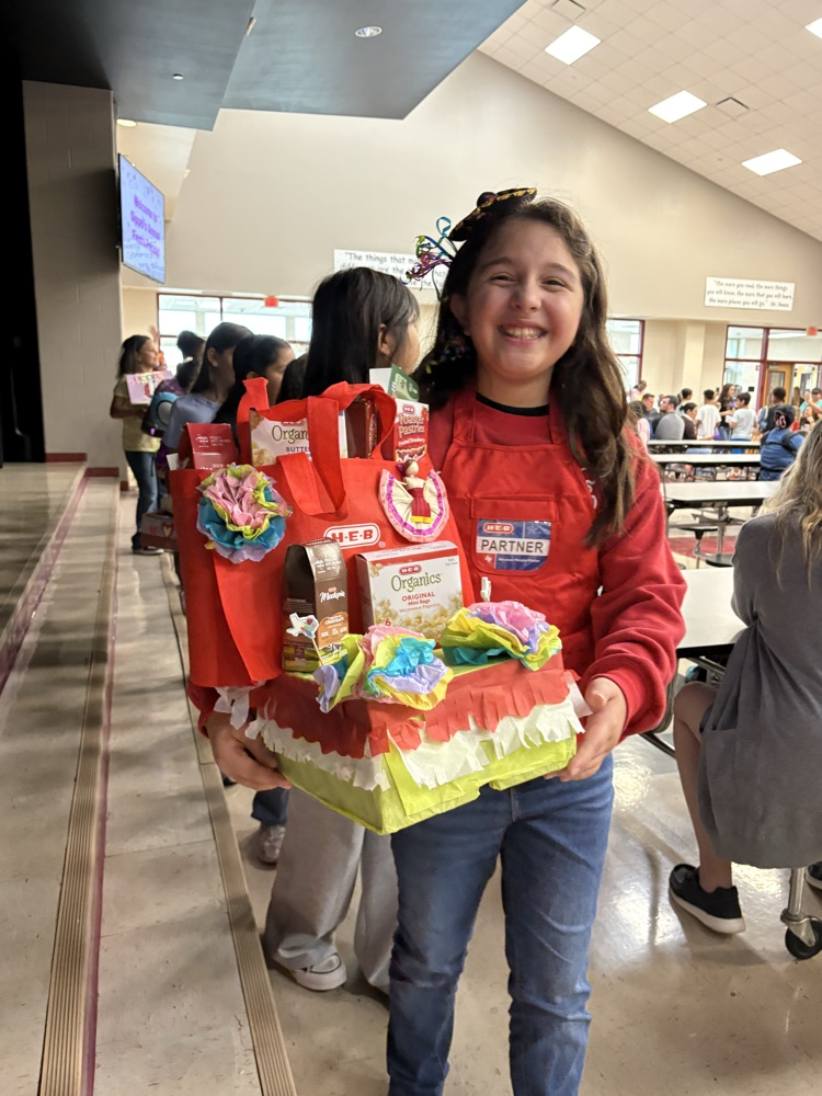 student with fiesta float