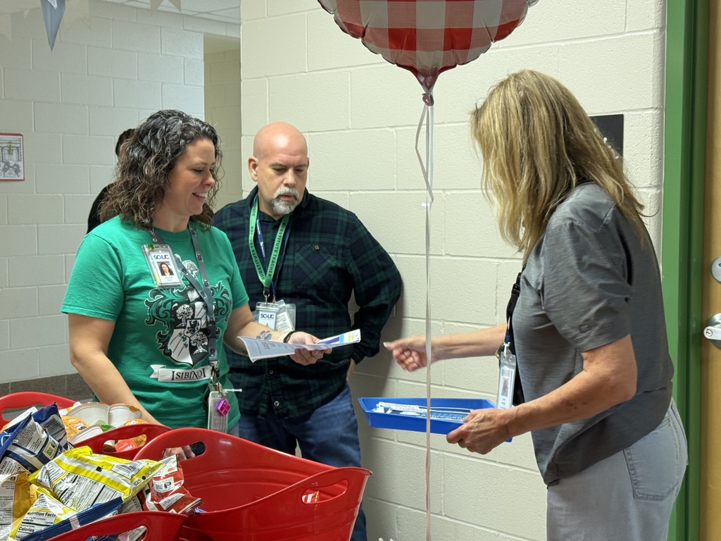 Education Foundation trustee Lorrie Housley delivered the food goodies and gifts to Schertz ES teachers