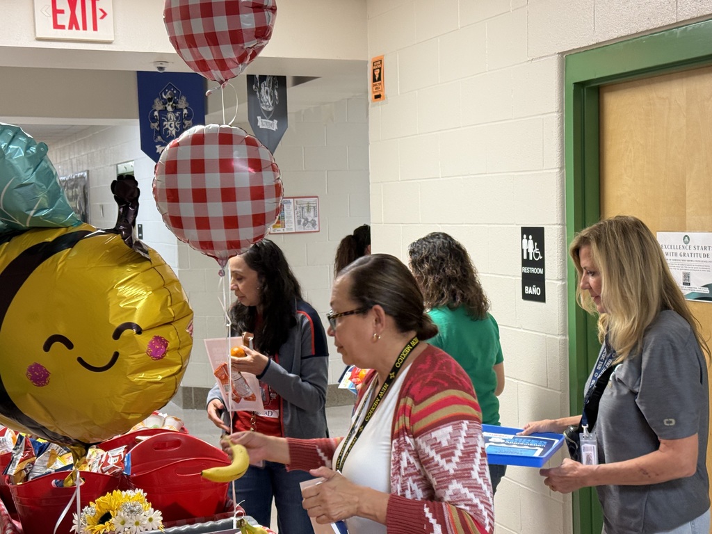 The Education Foundation stops at every grade level brightened the day for Schertz ES teachers.