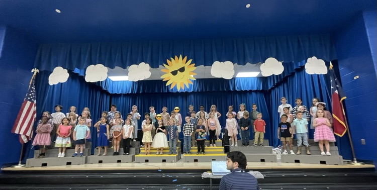 kinder music program