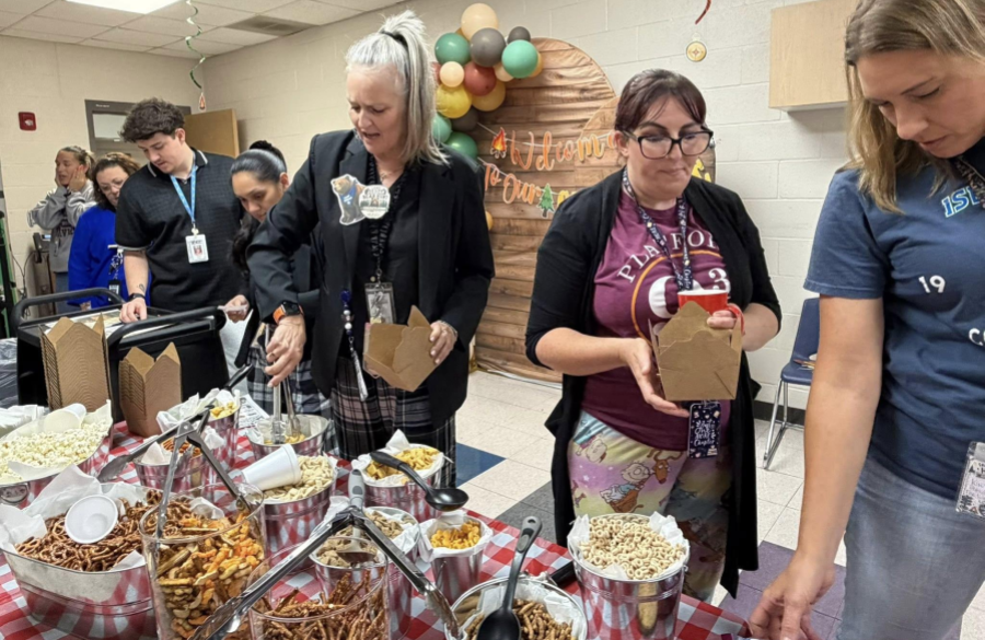 picture of teachers enjoying treats for teacher appreciation week