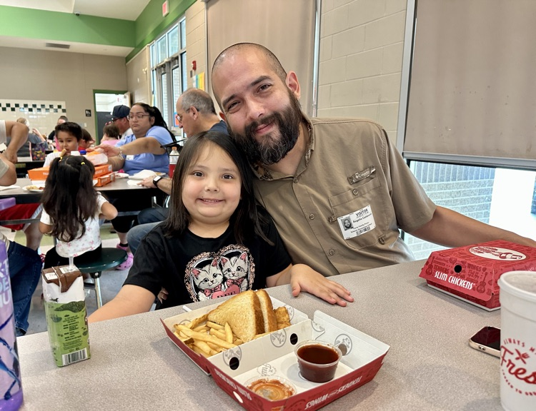 Kinder Picnic