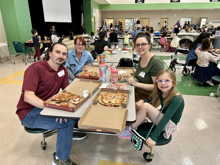 Kinder Picnic