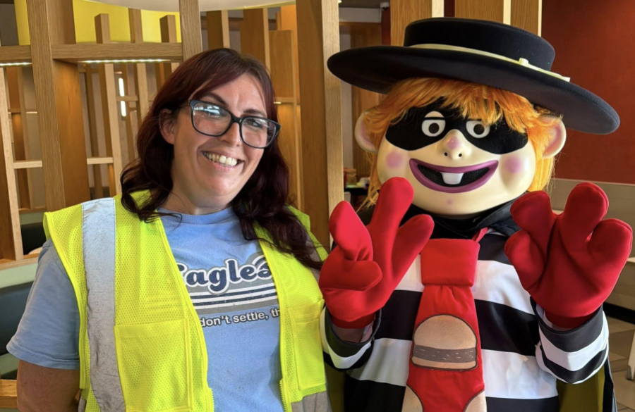 picture of a teacher at McTeacher Night