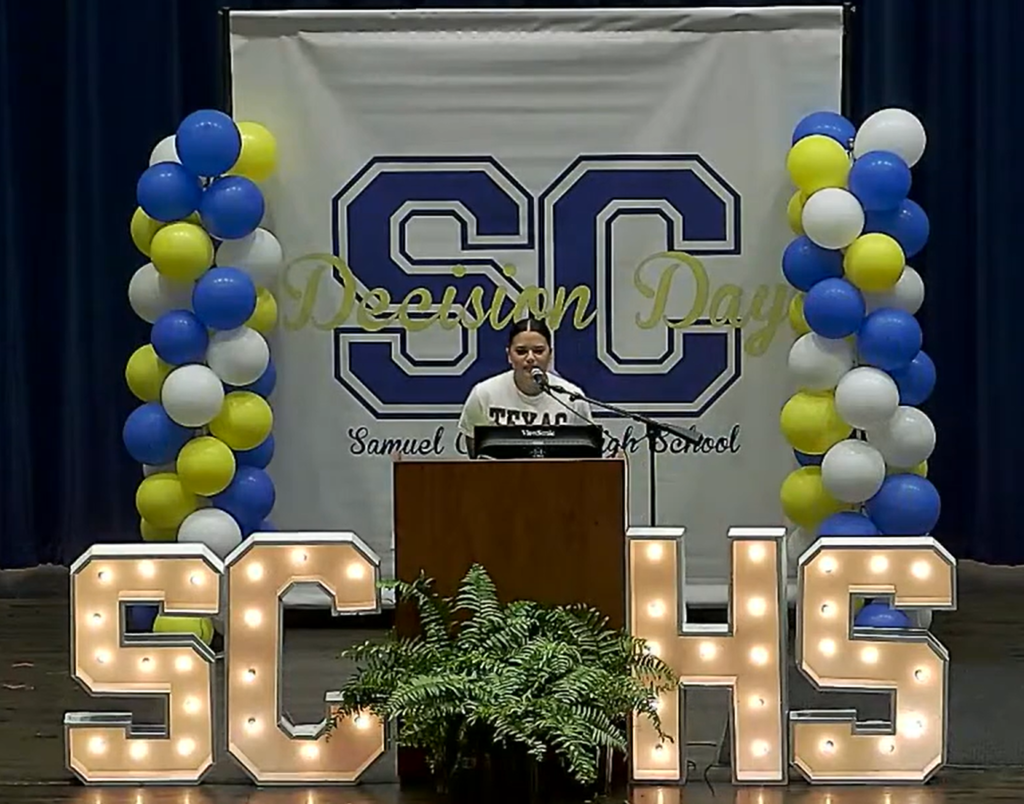 student declaring on decision day