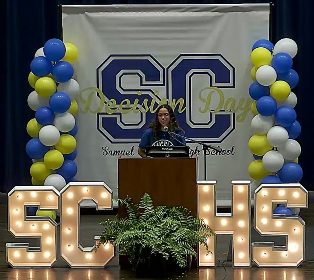 student declaring on decision day