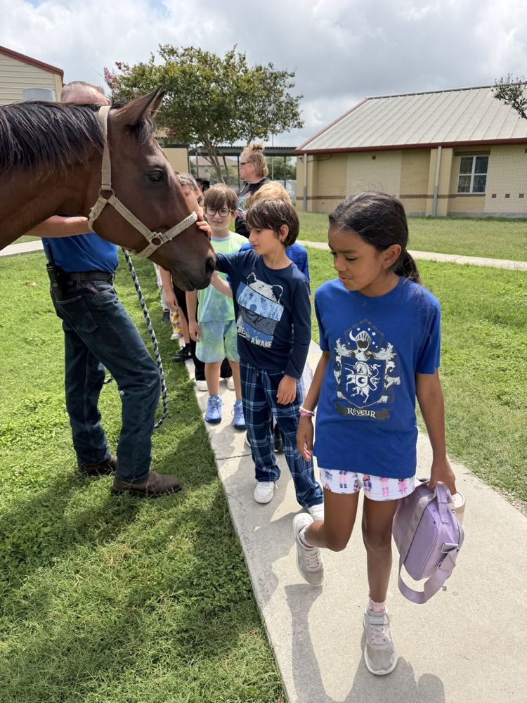 students with horse