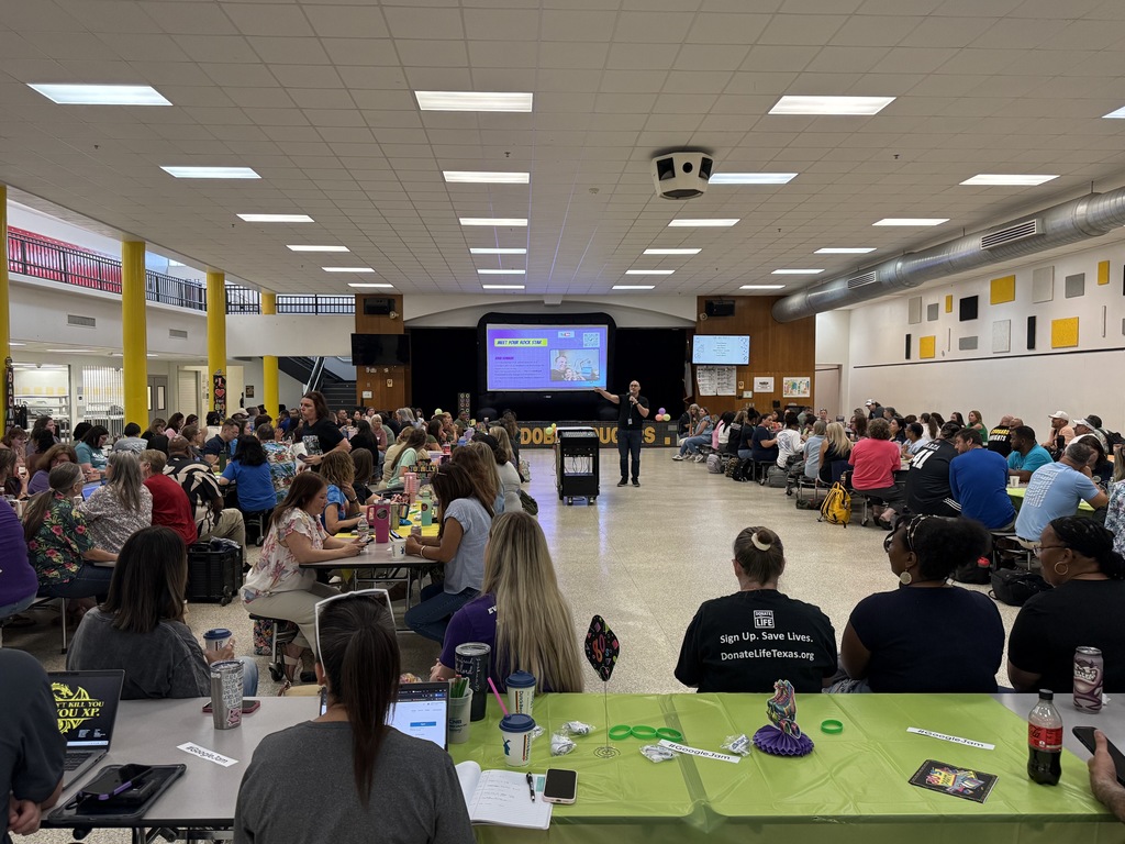 Teacher and Staff learning at SCUC Google Jam '26