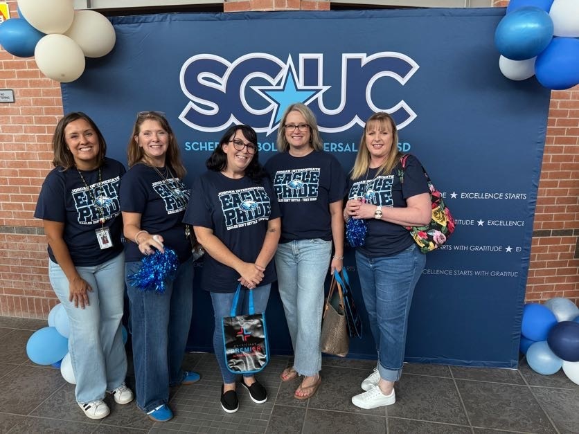 SCUC teachers at convocation