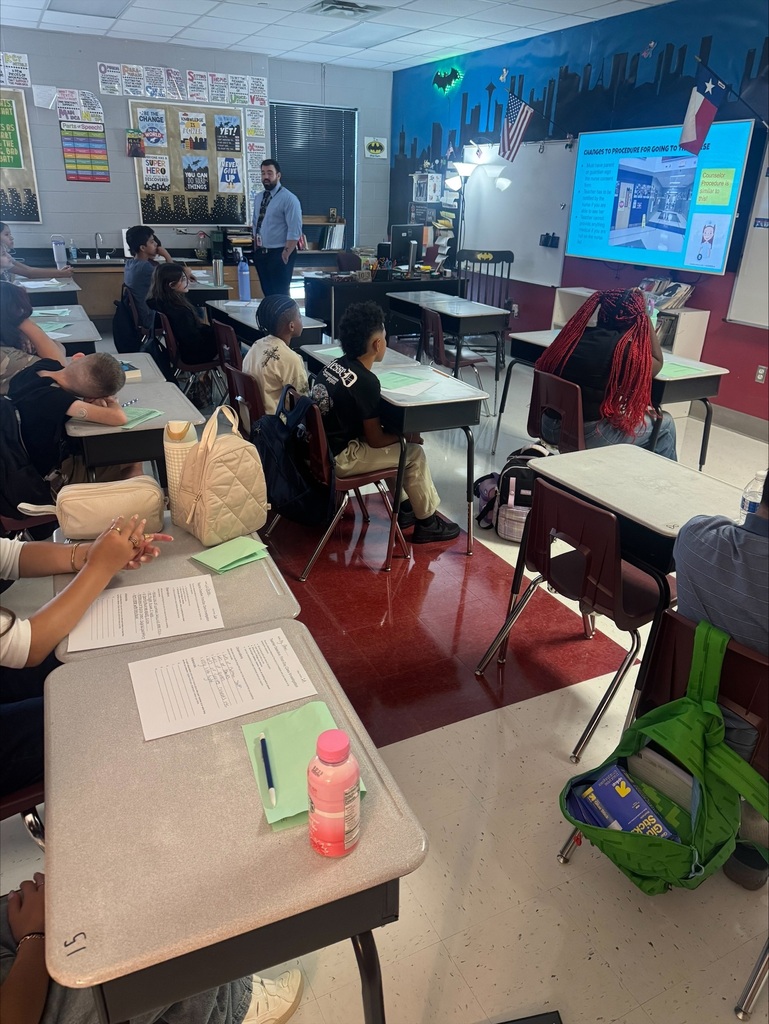 teacher going over expectations with students