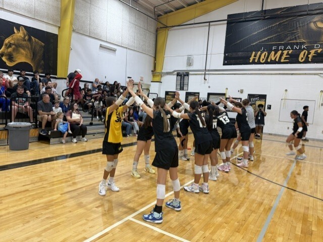Dobie Cougars Volleyball