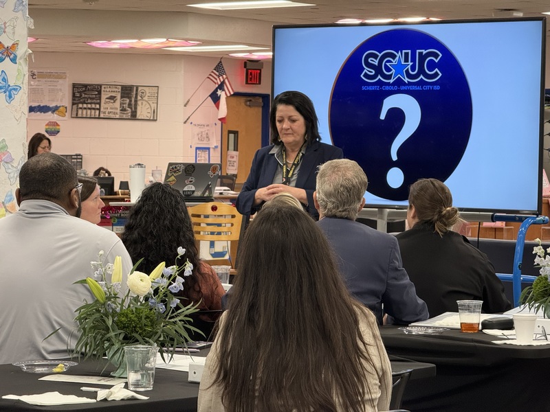 Leadership CORE guest participated in a give and take with questions and feedback.