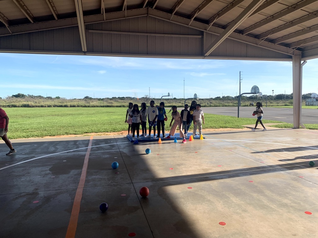 MES students at PE first week of school