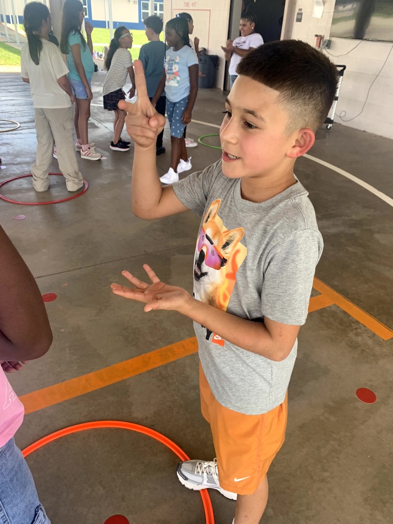 MES students at PE first week of school