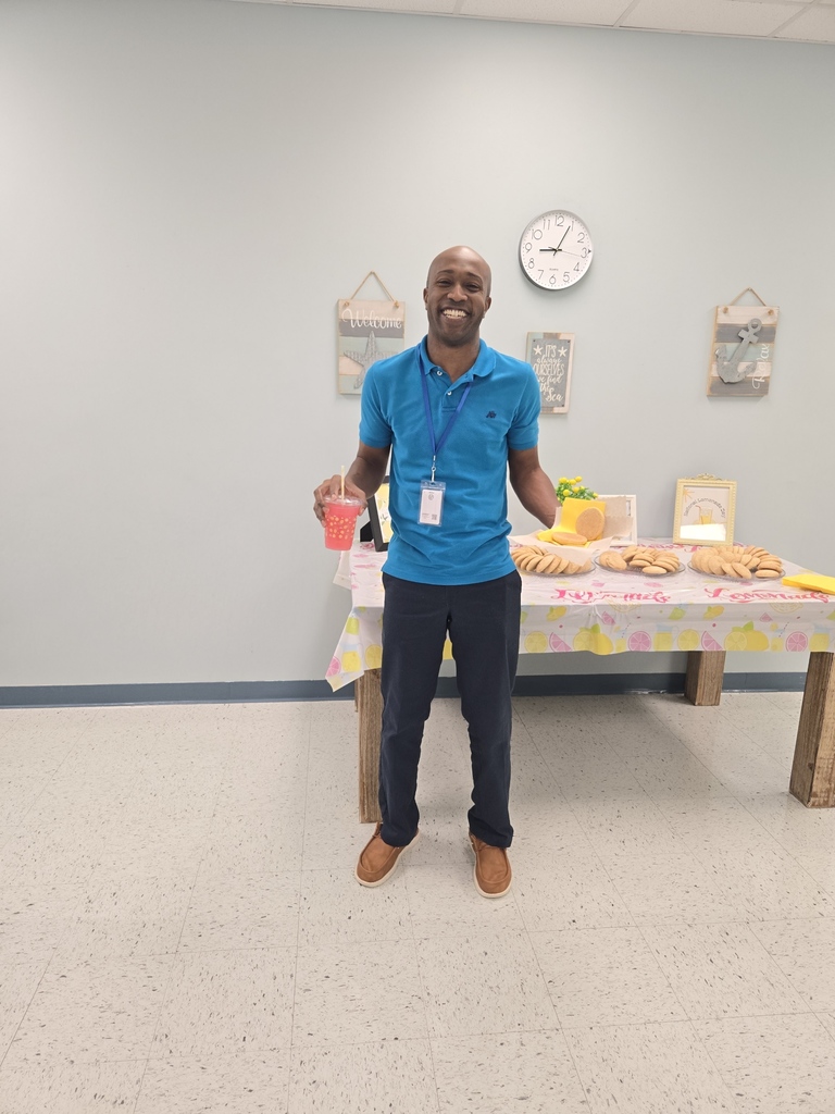 Enjoying the refreshments!