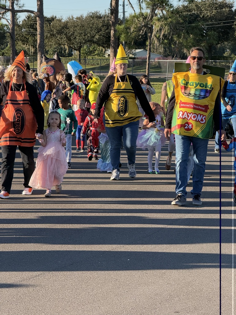 Photo of CTE Staff and Students in Character Parade