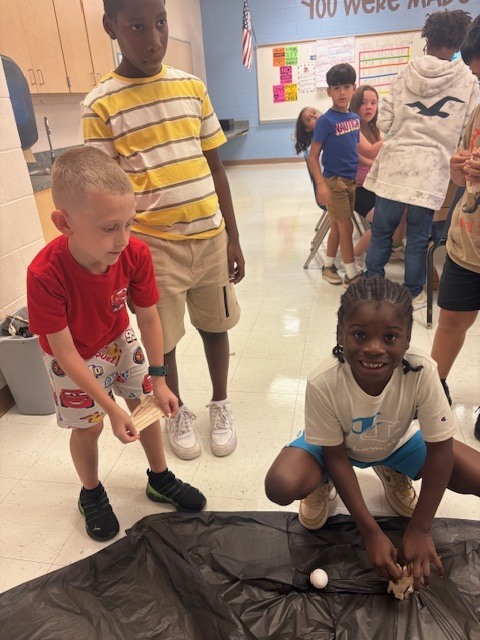 MES Students in STEM Lab in the Egg Drop Challenge.