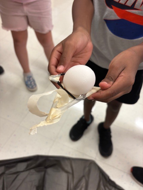 MES Students in STEM Lab in the Egg Drop Challenge.