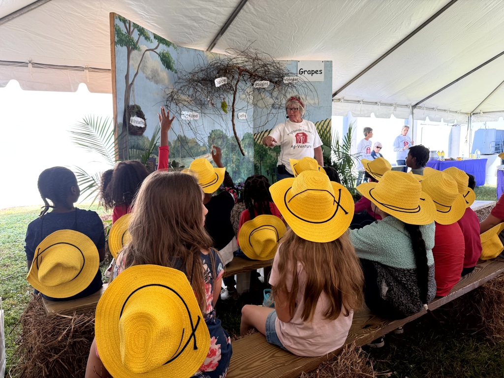 MES Students at Ag-venture last week.
