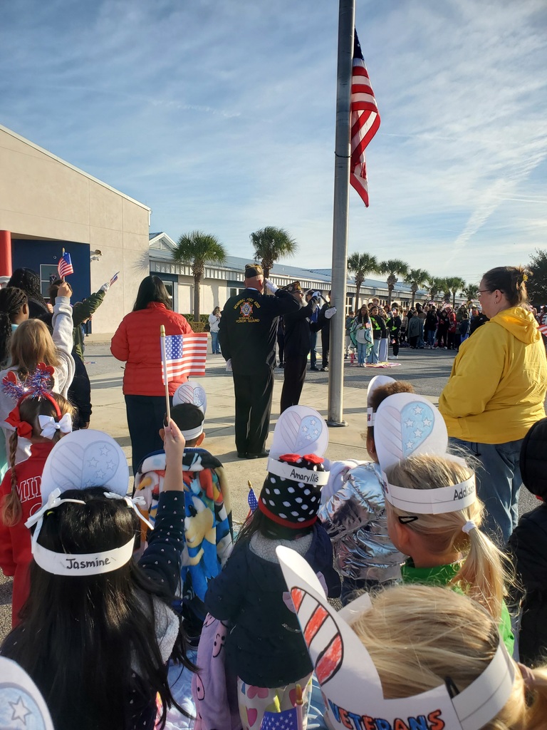 MES Students at our Veteran's Day program.