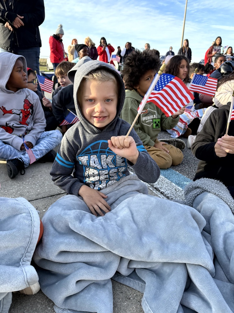MES Students at our Veteran's Day program.