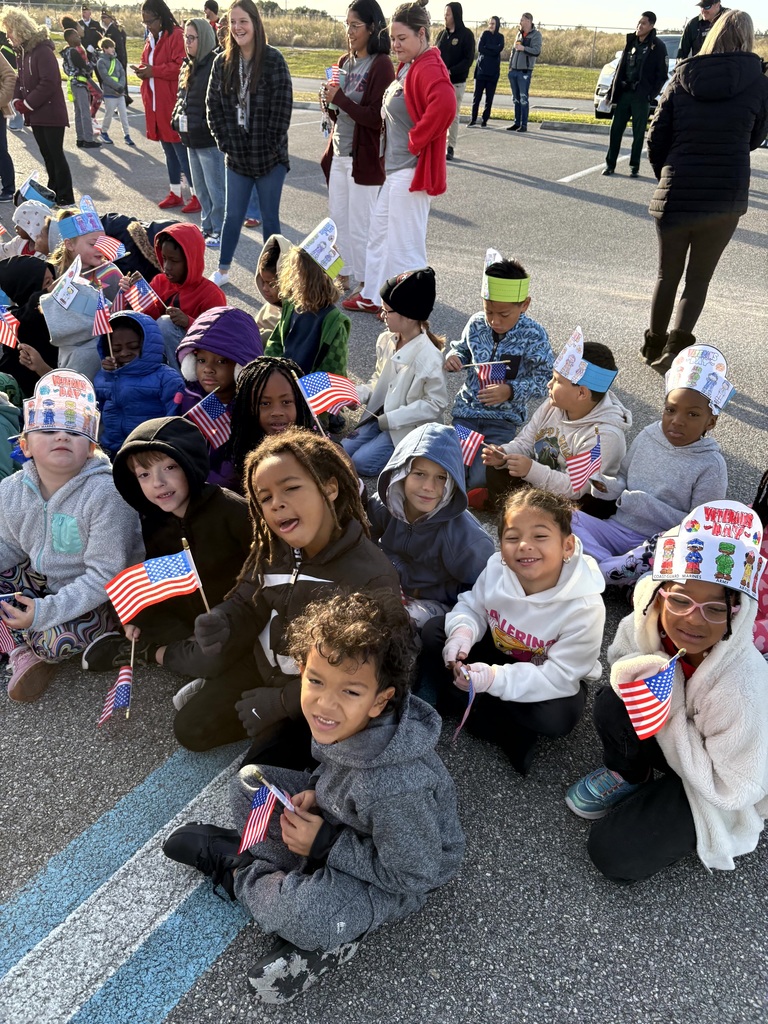 MES Students at our Veteran's Day program.