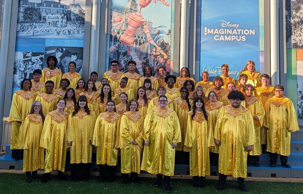 Members of the APHS Choir At the Candlelight Processional at EPCOT