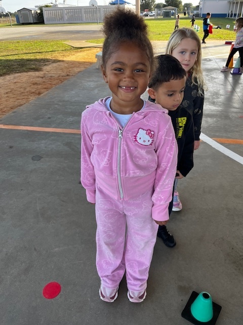 MES VPK Students participating in Elf Training activities.