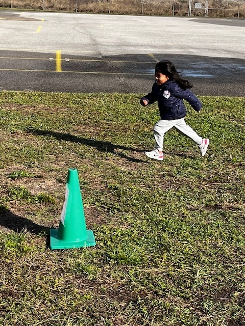 MES VPK Students participating in Elf Training activities.