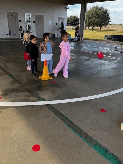 MES VPK Students participating in Elf Training activities.