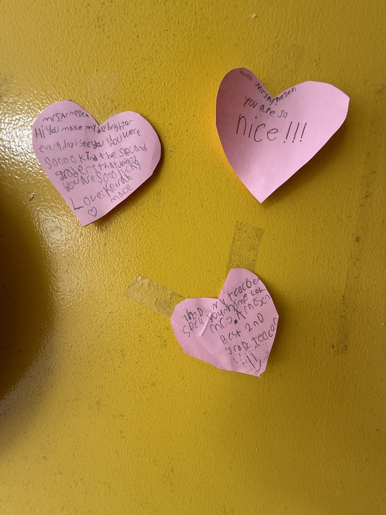 ❤️ Spread the Love 2026 ❤️ Kind messages of appreciation posted on classroom doors