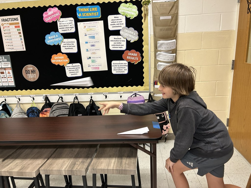 Students from Mrs. Lindley's Class work on their science fair projects.