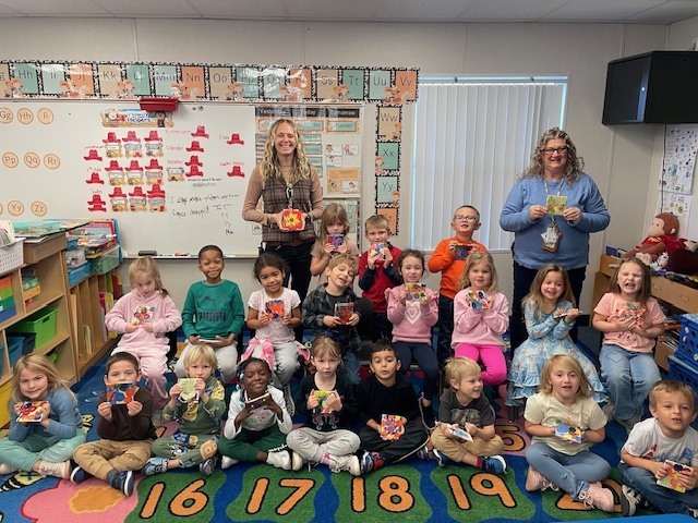 We’re excited to shine the spotlight on our amazing VPK PreK class led by Mrs. Bush and Mrs. Flowers! 