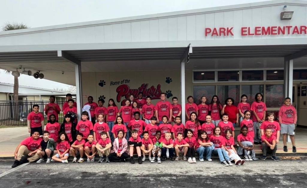 A photo of Accelerated Reader  students who met their goal.