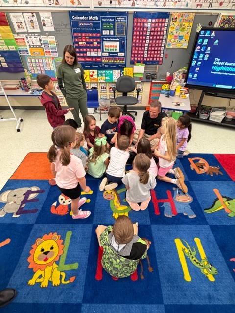 Our Kindergarten Mustangs had a wonderful time diving into their “Community Helpers” unit with some very special visitors from our community! 🚓🚒👩‍⚕️👷