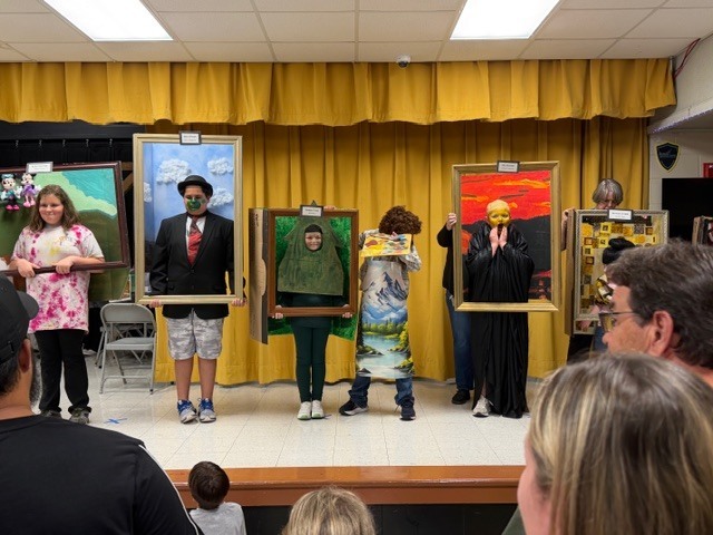 Mrs. Sebring, Mrs. LaBarr, and our talented CTE Art Club brought an unforgettable surprise to life! Our Art Club members debuted their incredible Living Portraits—a one-of-a-kind experience where student-created masterpieces stepped right out of the frame.