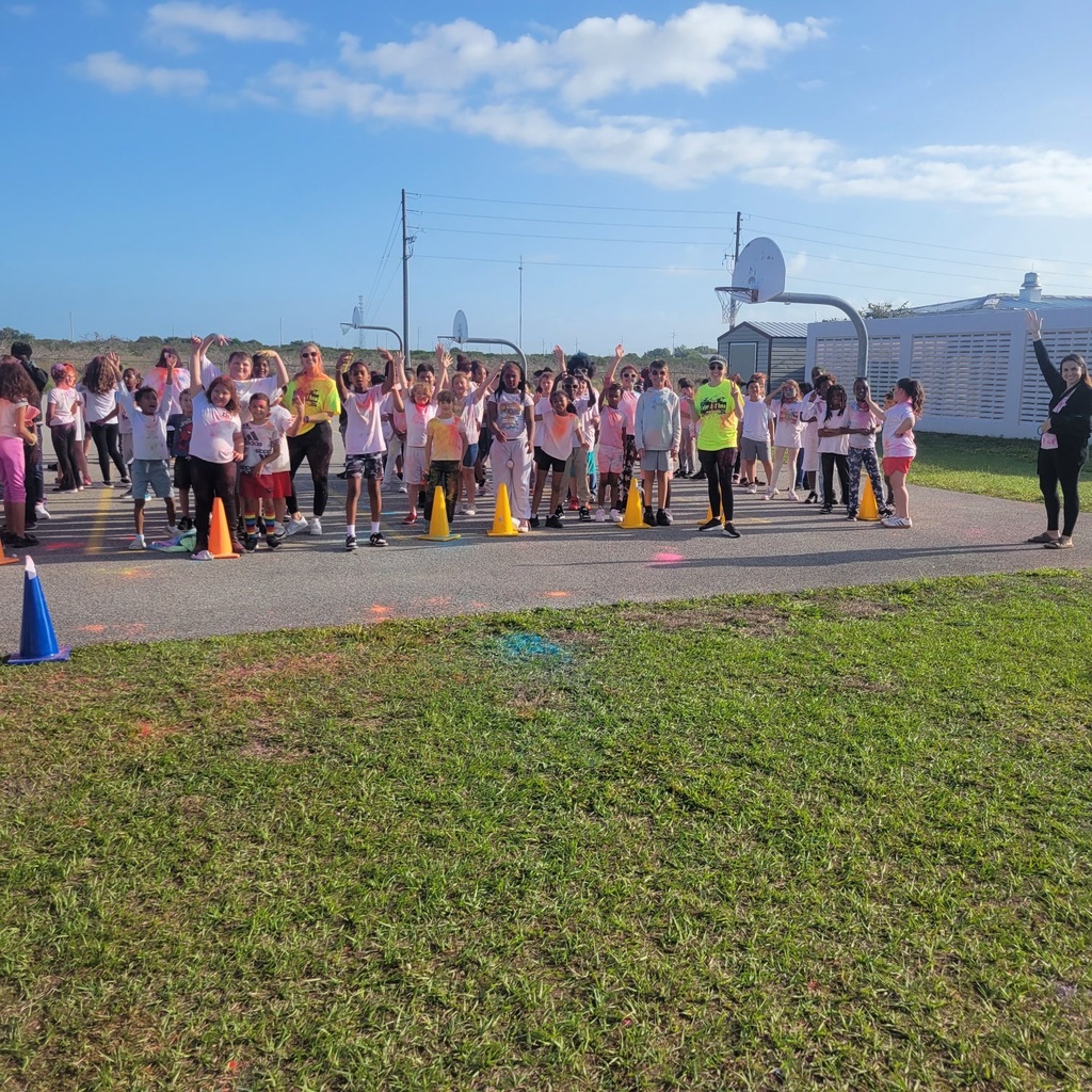 MES Color Run students after all the fun lined up outside.
